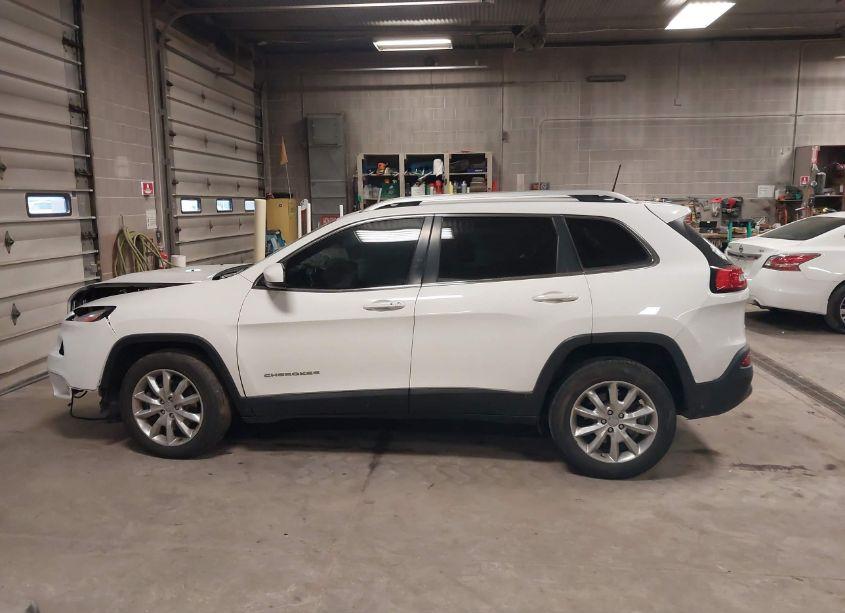 Photo 15 of 2016 Jeep Cherokee LIMITED (VIN 1C4PJMDB8GW213378)