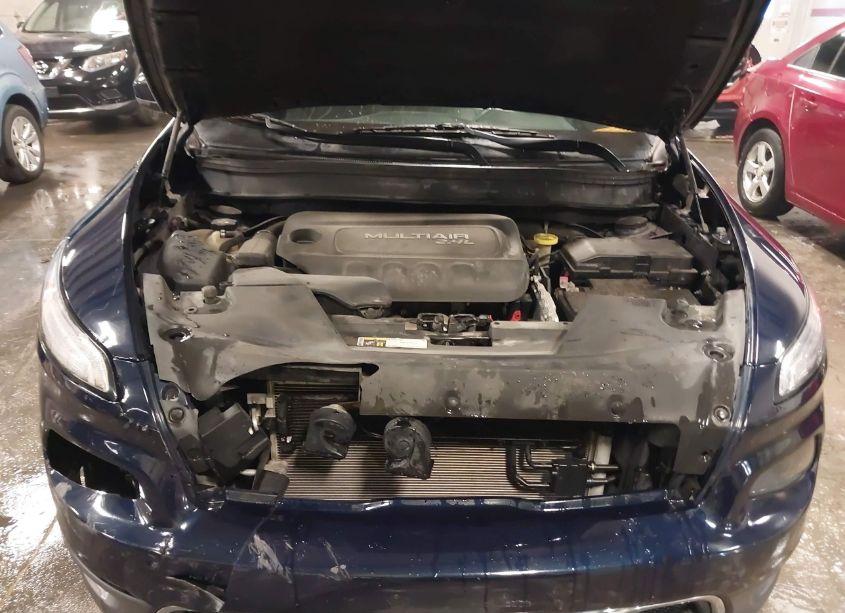 Photo 10 of 2016 Jeep Cherokee LIMITED (VIN 1C4PJMDB8GW299145)