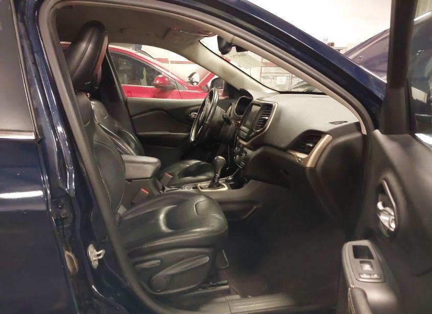 Photo 5 of 2016 Jeep Cherokee LIMITED (VIN 1C4PJMDB8GW299145)