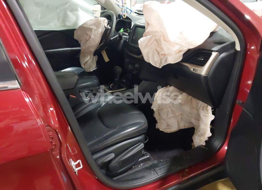 Photo 5 of 2017 Jeep Cherokee LIMITED 4X4 (VIN 1C4PJMDB8HW625950)