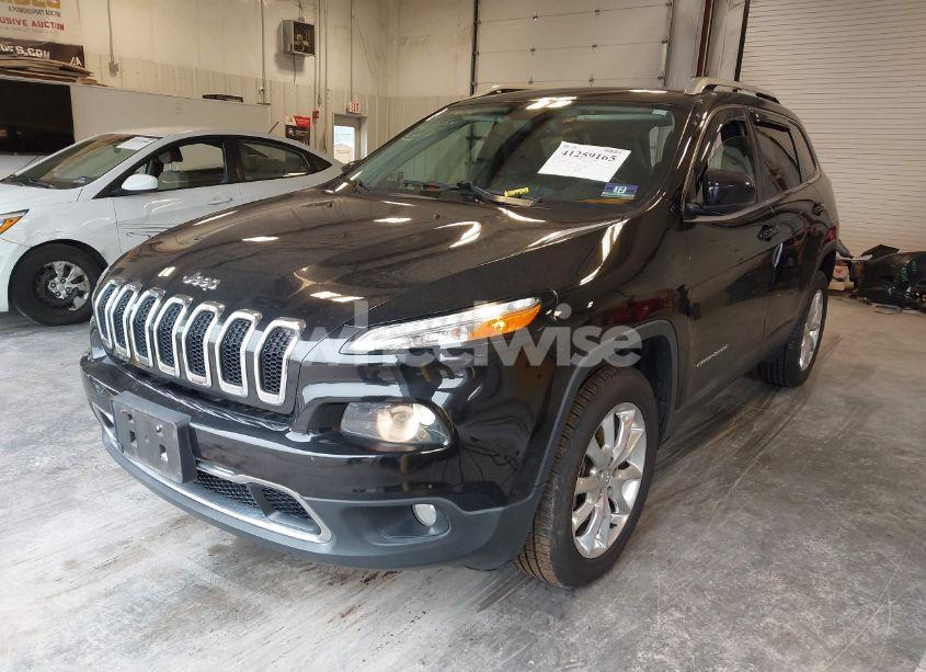 Photo 2 of 2015 Jeep Cherokee LIMITED (VIN 1C4PJMDB9FW777894)