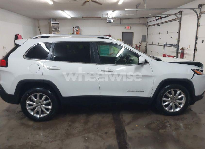 Photo 13 of 2016 Jeep Cherokee LIMITED (VIN 1C4PJMDB9GW194405)