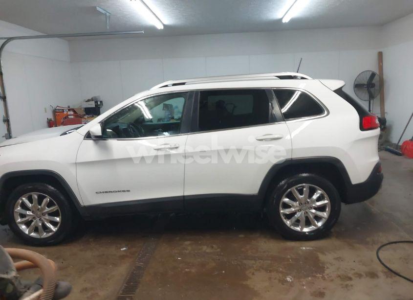 Photo 14 of 2016 Jeep Cherokee LIMITED (VIN 1C4PJMDB9GW194405)