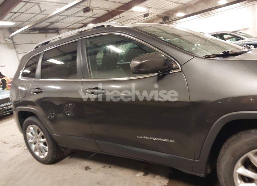 Photo 13 of 2016 Jeep Cherokee LIMITED (VIN 1C4PJMDB9GW202597)