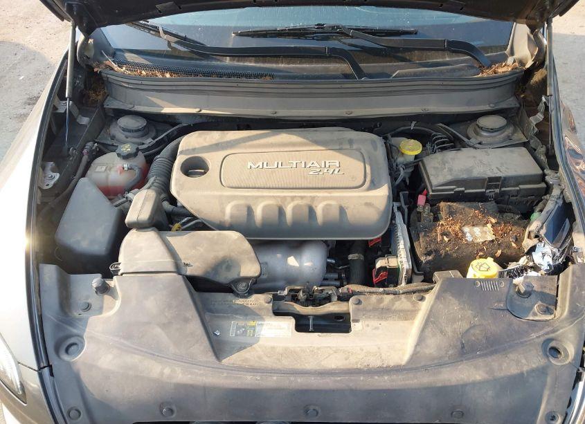 Photo 10 of 2017 Jeep Cherokee LIMITED 4X4 (VIN 1C4PJMDB9HW520415)