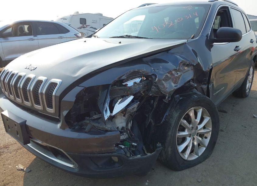 Photo 6 of 2017 Jeep Cherokee LIMITED 4X4 (VIN 1C4PJMDB9HW520415)