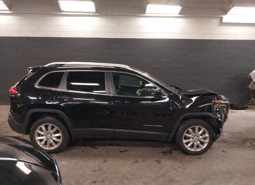 Photo 13 of 2017 Jeep Cherokee LIMITED 4X4 (VIN 1C4PJMDB9HW668600)