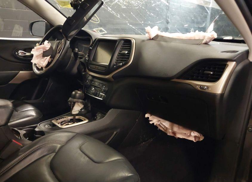 Photo 5 of 2017 Jeep Cherokee LIMITED 4X4 (VIN 1C4PJMDB9HW668600)