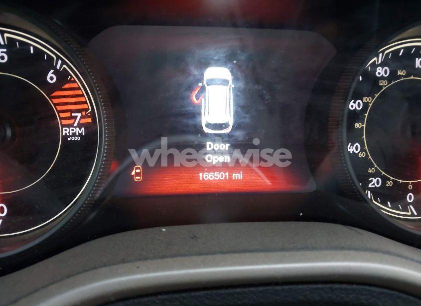 Photo 15 of 2018 Jeep Cherokee LIMITED 4X4 (VIN 1C4PJMDB9JD507388)