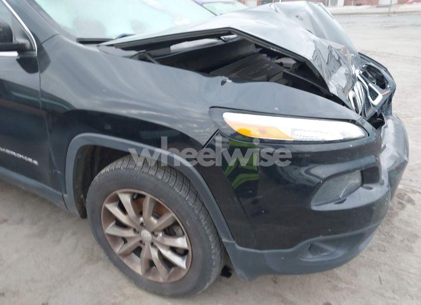 Photo 17 of 2018 Jeep Cherokee LIMITED 4X4 (VIN 1C4PJMDB9JD507388)