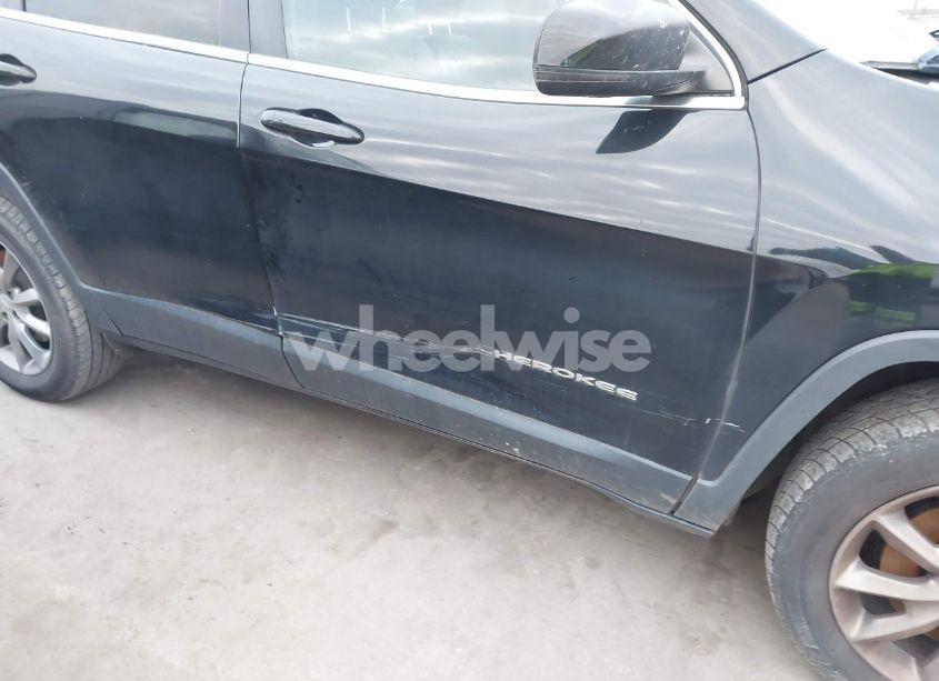 Photo 18 of 2018 Jeep Cherokee LIMITED 4X4 (VIN 1C4PJMDB9JD507388)