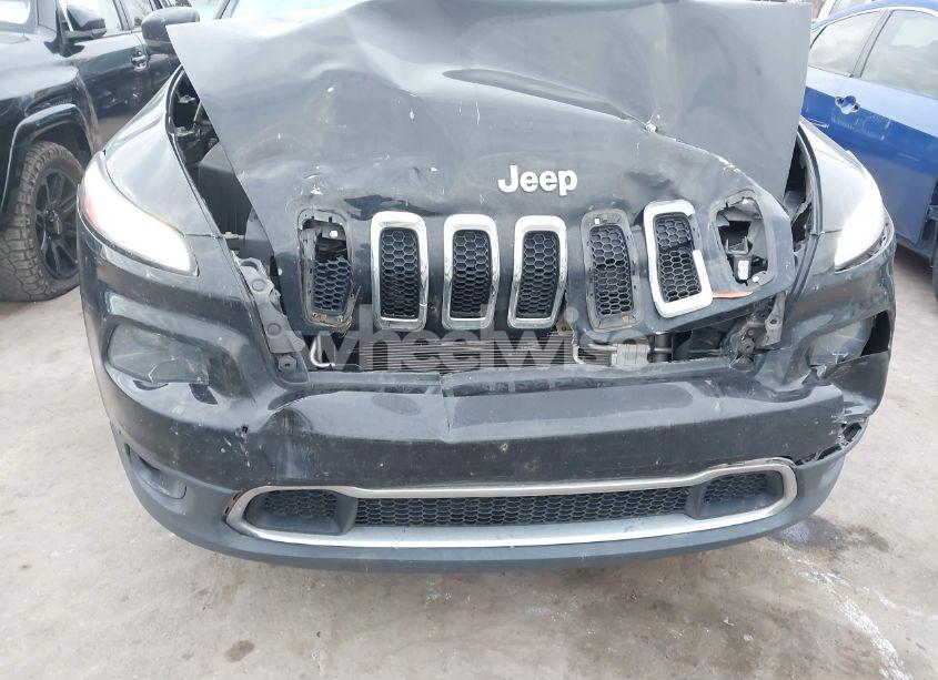 Photo 6 of 2018 Jeep Cherokee LIMITED 4X4 (VIN 1C4PJMDB9JD507388)