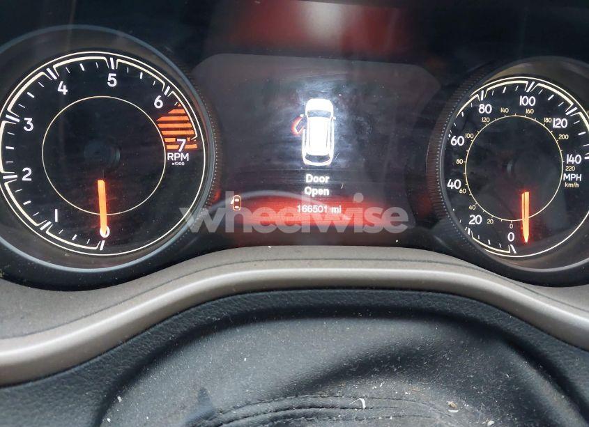 Photo 7 of 2018 Jeep Cherokee LIMITED 4X4 (VIN 1C4PJMDB9JD507388)