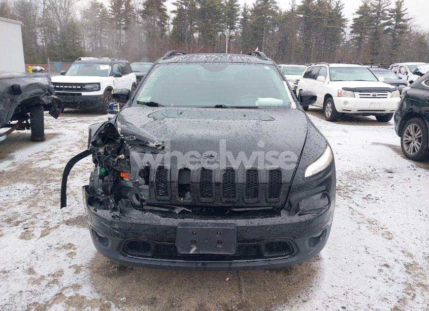 Photo 12 of 2018 Jeep Cherokee LIMITED 4X4 (VIN 1C4PJMDB9JD522070)