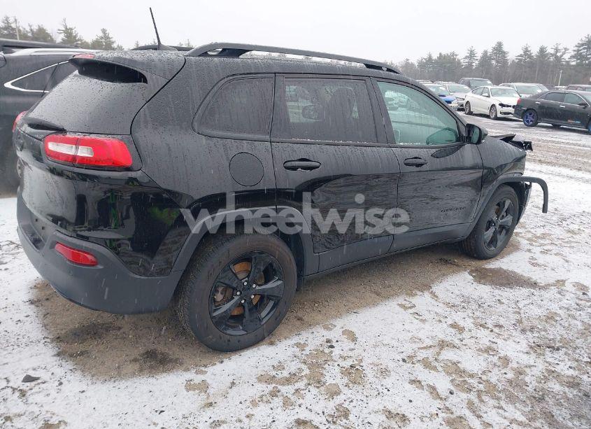 Photo 4 of 2018 Jeep Cherokee LIMITED 4X4 (VIN 1C4PJMDB9JD522070)