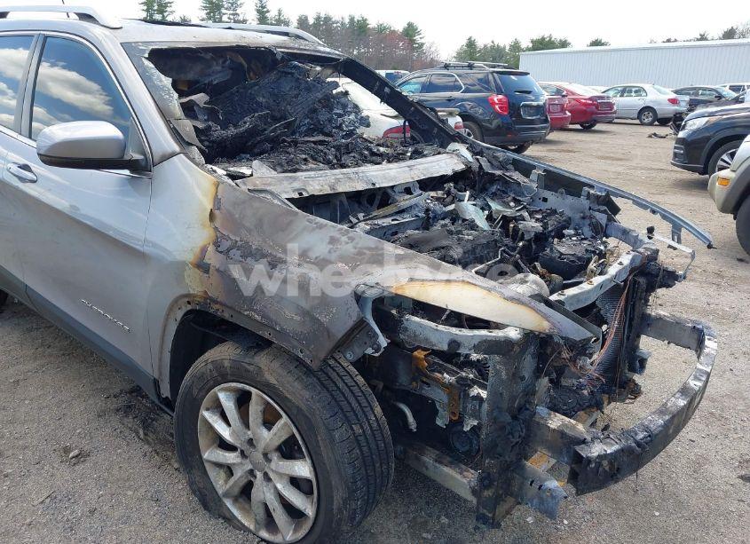 Photo 15 of 2015 Jeep Cherokee LIMITED (VIN 1C4PJMDBXFW511719)