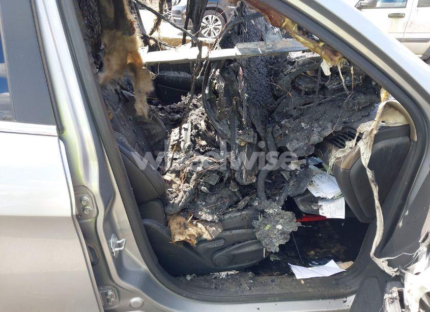 Photo 5 of 2015 Jeep Cherokee LIMITED (VIN 1C4PJMDBXFW511719)