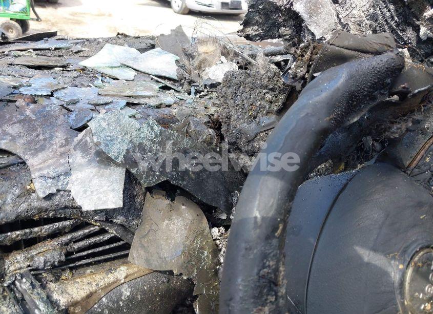 Photo 7 of 2015 Jeep Cherokee LIMITED (VIN 1C4PJMDBXFW511719)