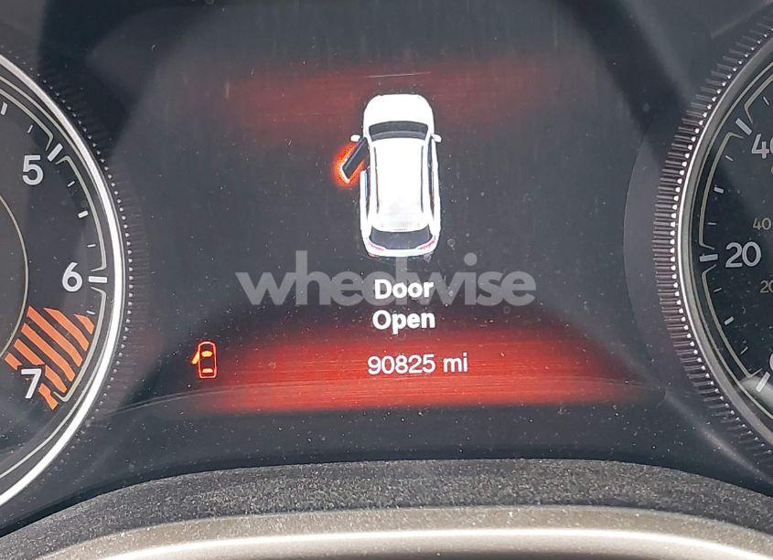 Photo 15 of 2015 Jeep Cherokee LIMITED (VIN 1C4PJMDBXFW552139)