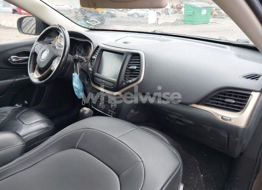 Photo 5 of 2015 Jeep Cherokee LIMITED (VIN 1C4PJMDBXFW552139)