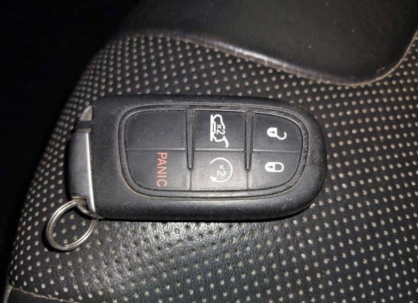 Photo 11 of 2019 Jeep Cherokee LIMITED 4X4 (VIN 1C4PJMDN2KD179923)