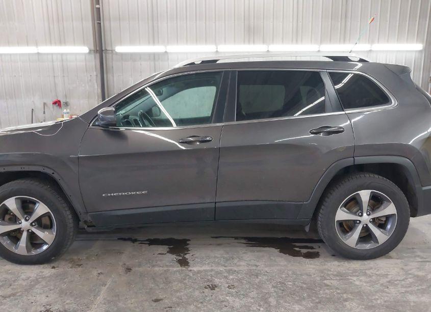 Photo 15 of 2019 Jeep Cherokee LIMITED 4X4 (VIN 1C4PJMDN2KD179923)