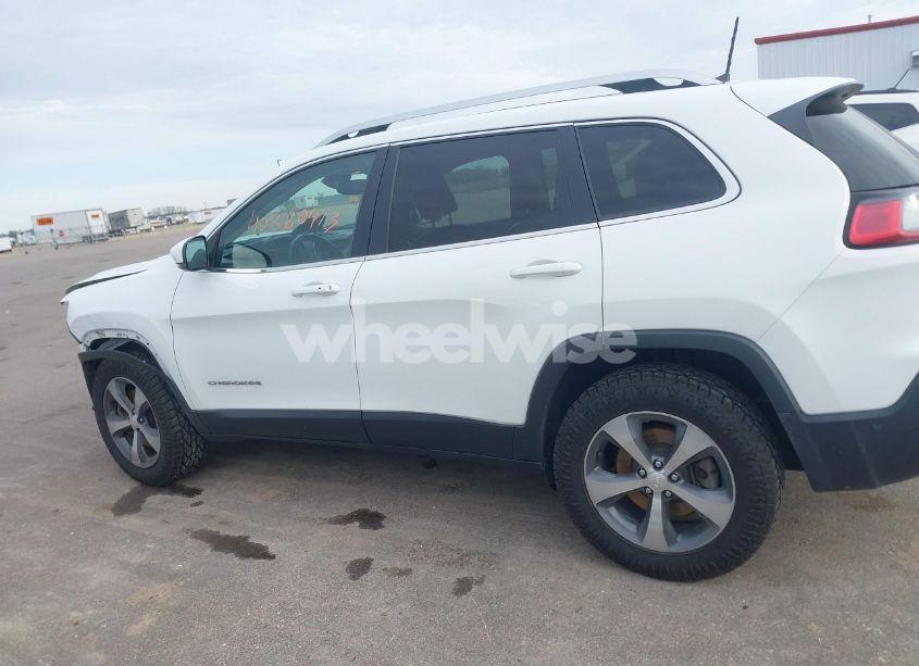 Photo 14 of 2019 Jeep Cherokee LIMITED 4X4 (VIN 1C4PJMDN3KD178750)
