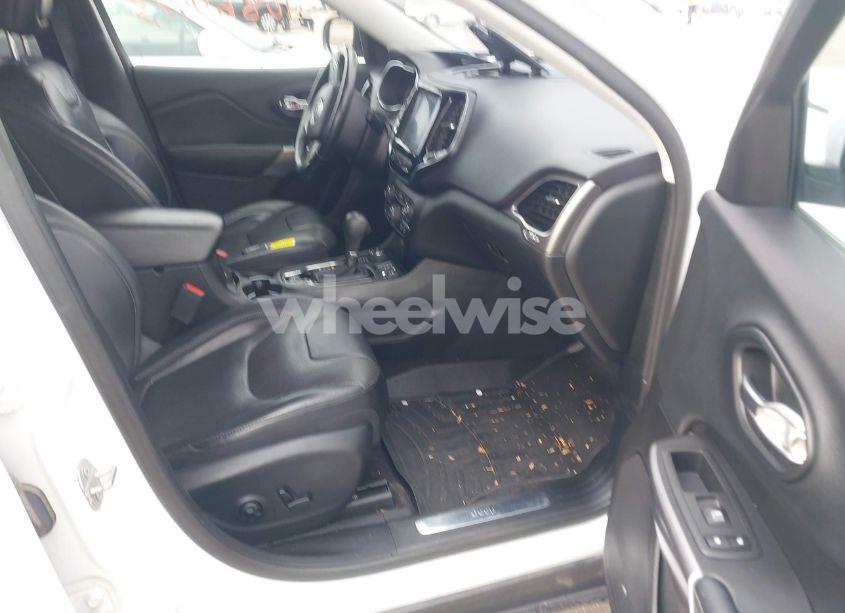 Photo 5 of 2019 Jeep Cherokee LIMITED 4X4 (VIN 1C4PJMDN3KD178750)