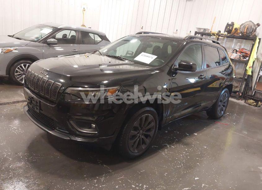 Photo 2 of 2019 Jeep Cherokee HIGH ALTITUDE 4X4 (VIN 1C4PJMDN3KD343910)