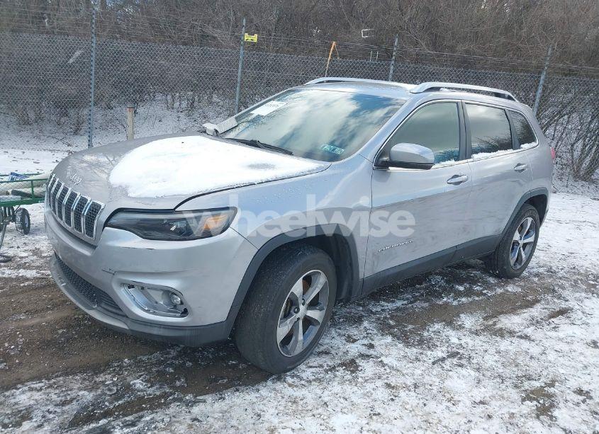 Photo 2 of 2019 Jeep Cherokee LIMITED 4X4 (VIN 1C4PJMDN4KD116712)