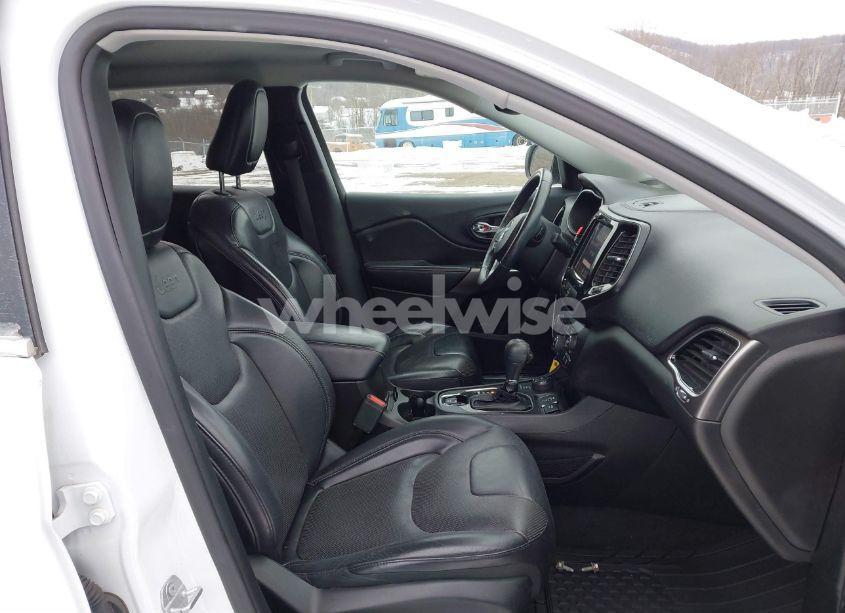 Photo 5 of 2019 Jeep Cherokee LIMITED 4X4 (VIN 1C4PJMDN4KD236199)