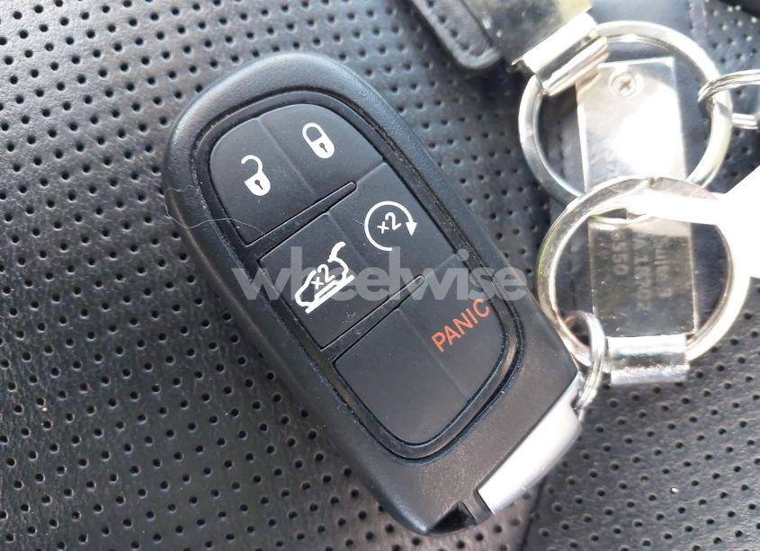 Photo 11 of 2020 Jeep Cherokee LIMITED 4X4 (VIN 1C4PJMDN5LD633146)