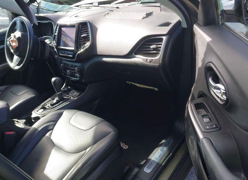 Photo 5 of 2019 Jeep Cherokee LIMITED 4X4 (VIN 1C4PJMDN6KD116792)