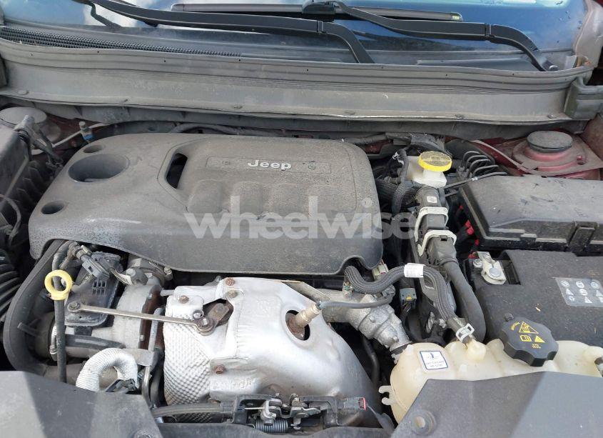 Photo 10 of 2019 Jeep Cherokee LIMITED 4X4 (VIN 1C4PJMDN6KD146908)