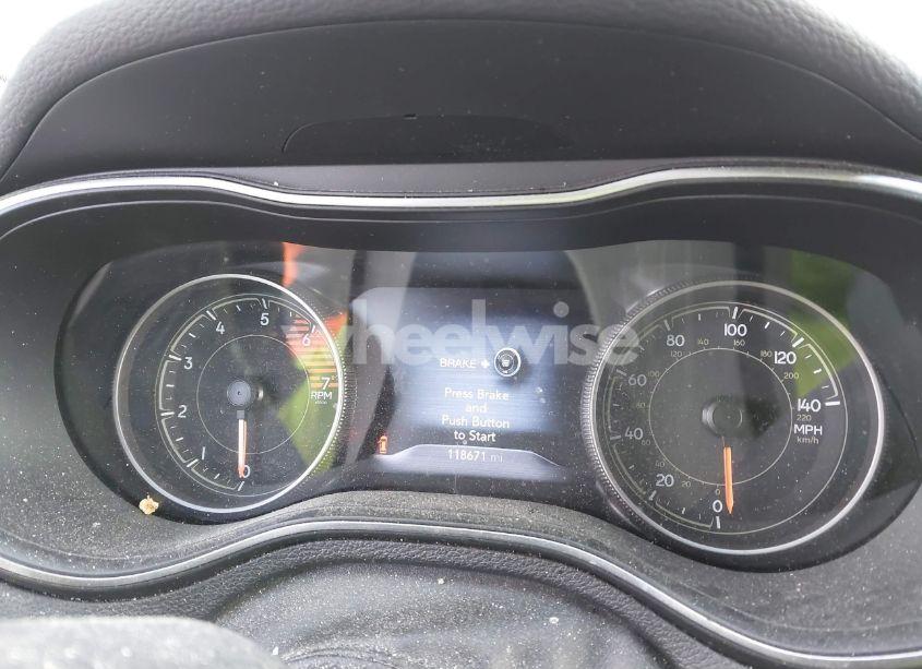 Photo 7 of 2019 Jeep Cherokee LIMITED 4X4 (VIN 1C4PJMDN6KD146908)