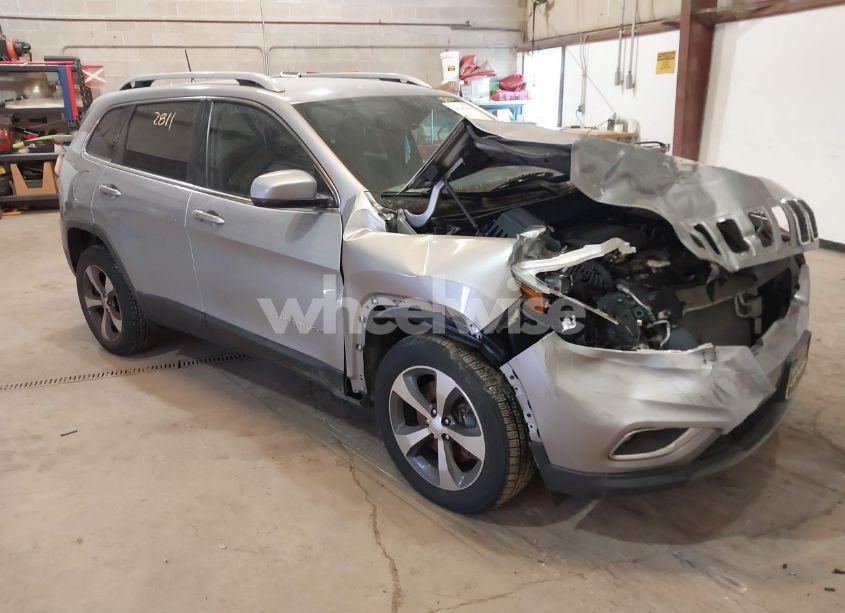 2019 Jeep Cherokee LIMITED 4X4 (VIN 1C4PJMDN6KD208937) main photo