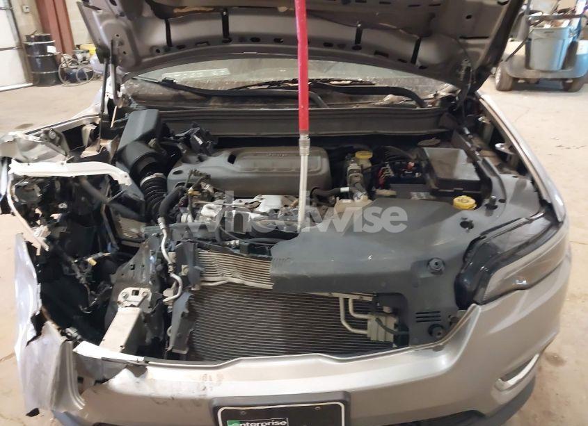 Photo 10 of 2019 Jeep Cherokee LIMITED 4X4 (VIN 1C4PJMDN6KD208937)