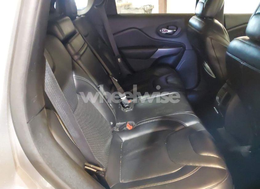 Photo 8 of 2019 Jeep Cherokee LIMITED 4X4 (VIN 1C4PJMDN6KD208937)