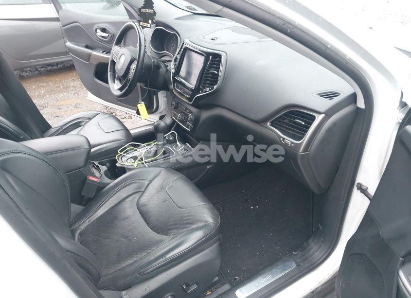 Photo 5 of 2019 Jeep Cherokee LIMITED 4X4 (VIN 1C4PJMDN6KD254283)