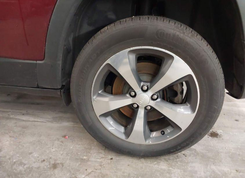 Photo 12 of 2019 Jeep Cherokee LIMITED 4X4 (VIN 1C4PJMDN8KD190280)