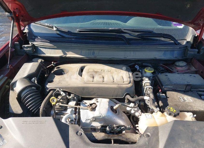 Photo 10 of 2019 Jeep Cherokee LIMITED 4X4 (VIN 1C4PJMDN8KD294994)