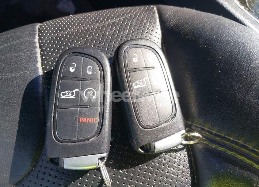 Photo 11 of 2019 Jeep Cherokee LIMITED 4X4 (VIN 1C4PJMDN8KD294994)