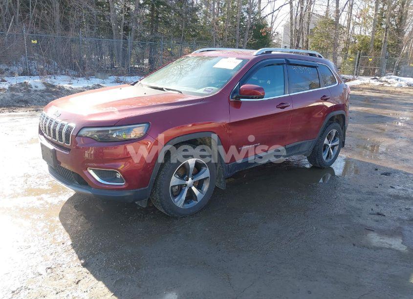 Photo 2 of 2019 Jeep Cherokee LIMITED 4X4 (VIN 1C4PJMDN8KD294994)