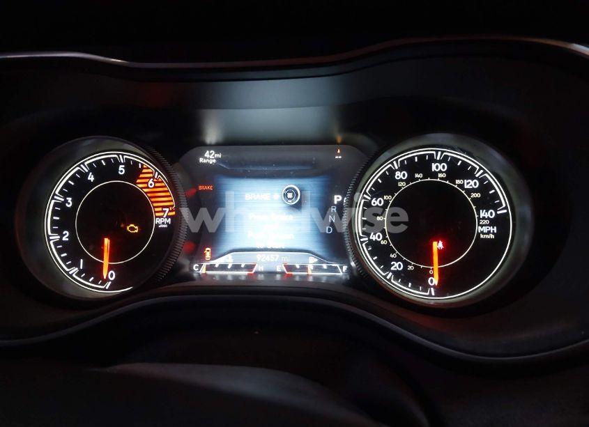 Photo 7 of 2019 Jeep Cherokee LIMITED 4X4 (VIN 1C4PJMDN9KD116592)