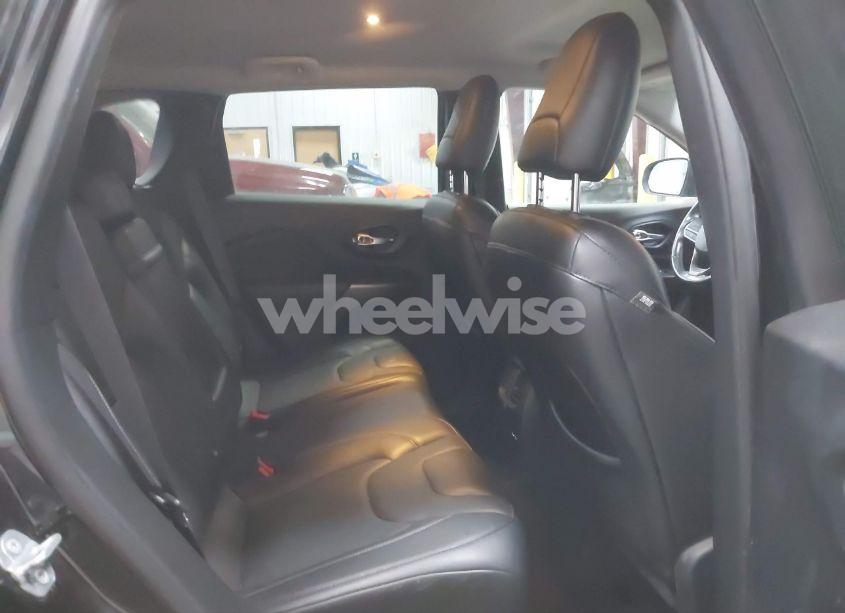 Photo 8 of 2019 Jeep Cherokee LIMITED 4X4 (VIN 1C4PJMDN9KD116592)