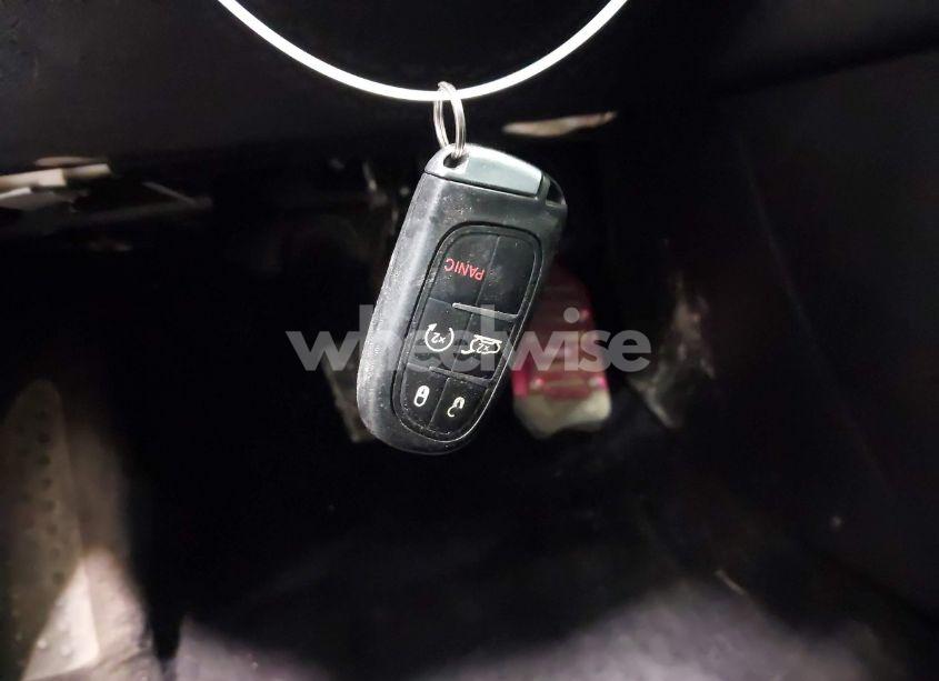 Photo 11 of 2019 Jeep Cherokee LIMITED 4X4 (VIN 1C4PJMDN9KD169616)