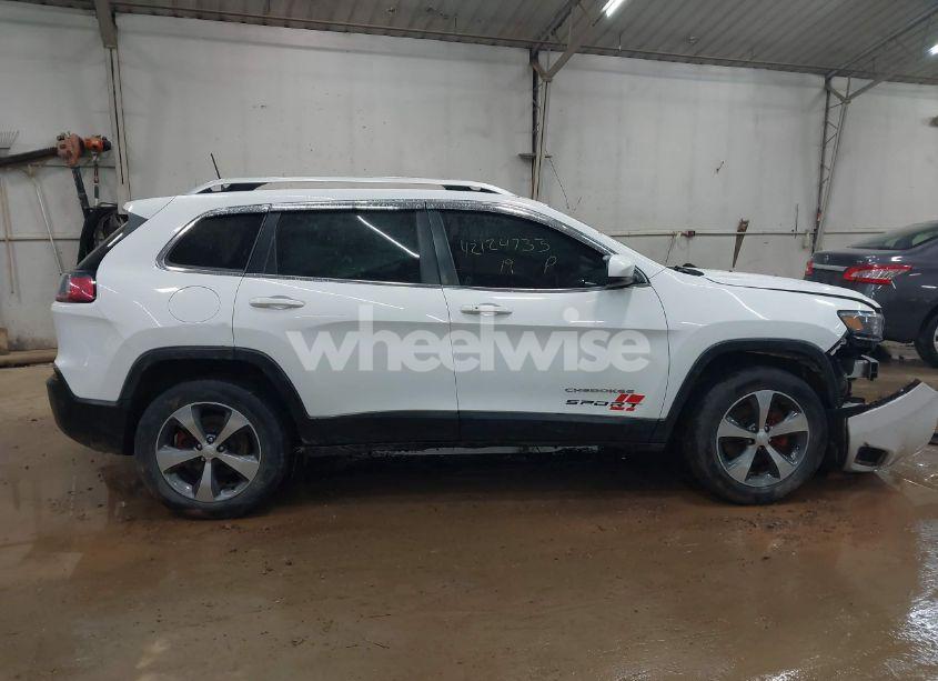 Photo 13 of 2019 Jeep Cherokee LIMITED 4X4 (VIN 1C4PJMDN9KD169616)
