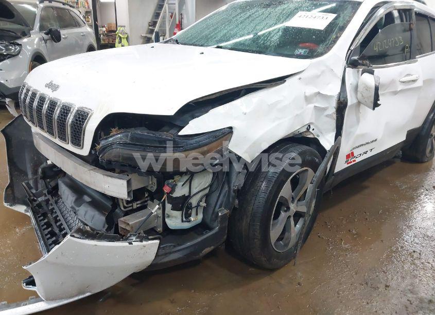 Photo 6 of 2019 Jeep Cherokee LIMITED 4X4 (VIN 1C4PJMDN9KD169616)