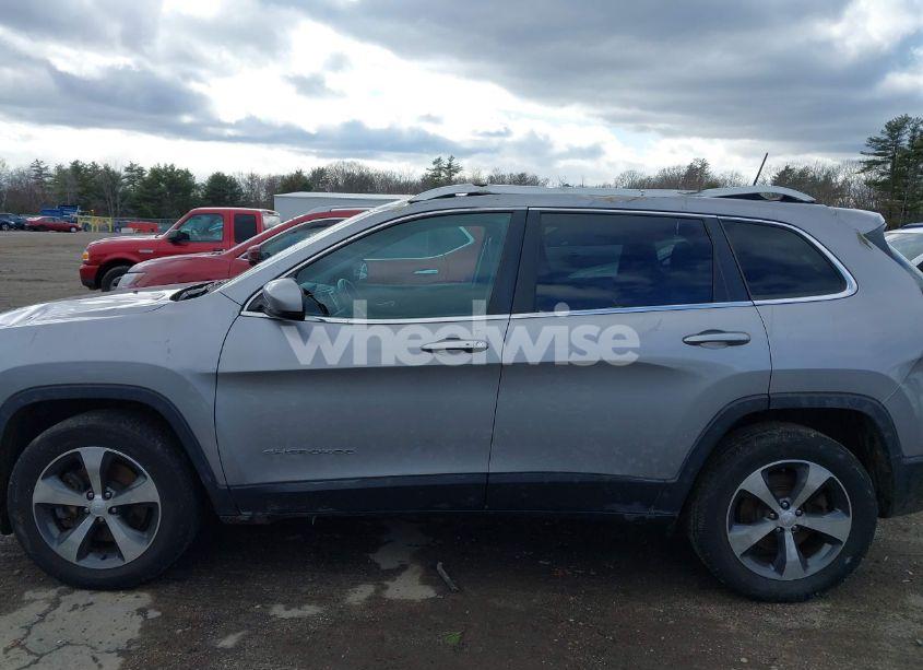 Photo 15 of 2019 Jeep Cherokee LIMITED 4X4 (VIN 1C4PJMDNXKD272009)