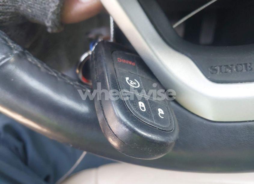 Photo 11 of 2015 Jeep Cherokee LIMITED (VIN 1C4PJMDS0FW524432)